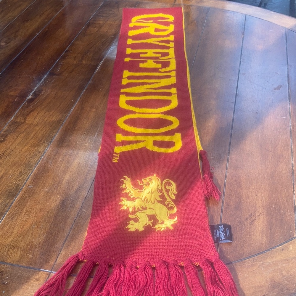Gryffindor Scarf